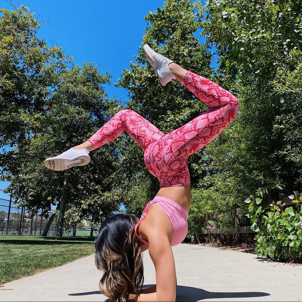 Fabletics set - Picture 2 of 7
